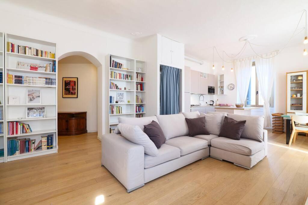 Primopiano - Rinuccini Lägenhet Milano Exteriör bild