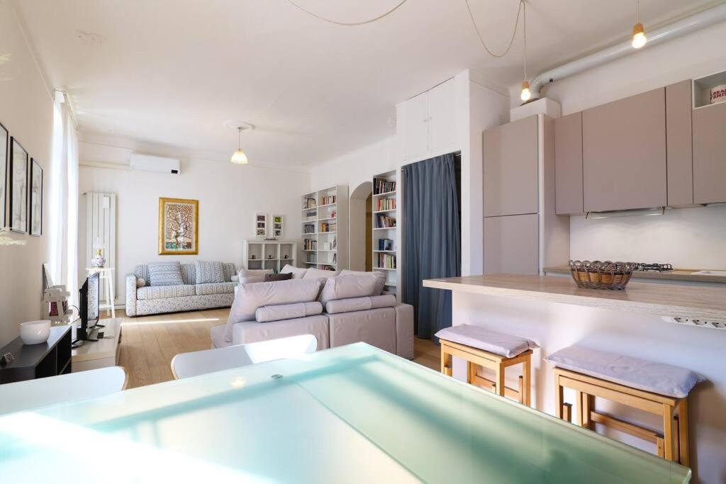 Primopiano - Rinuccini Lägenhet Milano Exteriör bild